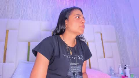Snapshot of thalia888_ chatting on May 24, 2026, 7:08 pm thalia888_ online show from May 24, 2026, 7:08 pm