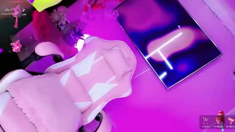 Snapshot of thalia_gil21 chatting on February 20, 2026, 1:57 am Thalia Girl online show from February 20, 2026, 1:57 am