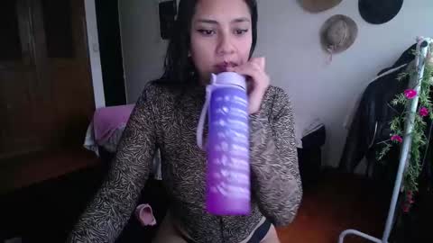    online show from February 9, 2025, 10:54 pm