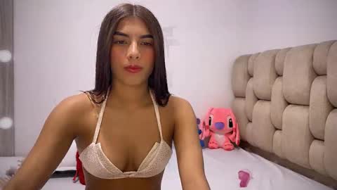 thaliana_rossi online show from February 24, 2025, 3:23 am