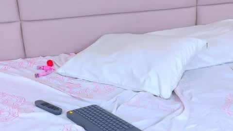 Snapshot of thalianarosse chatting on March 29, 2026, 3:56 pm thalianarosse online show from March 29, 2026, 3:56 pm