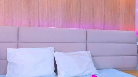 Snapshot of thalianarosse chatting on April 5, 2026, 4:20 am thalianarosse online show from April 5, 2026, 4:20 am