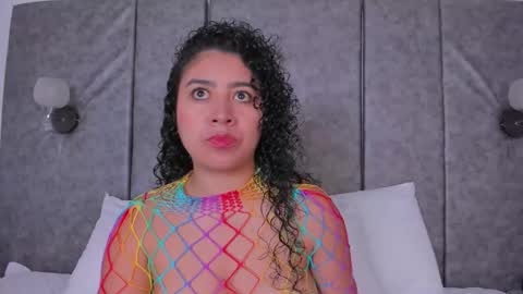 Snapshot of thara_webstter chatting on February 20, 2026, 11:32 am thara webstter online show from February 20, 2026, 11:32 am