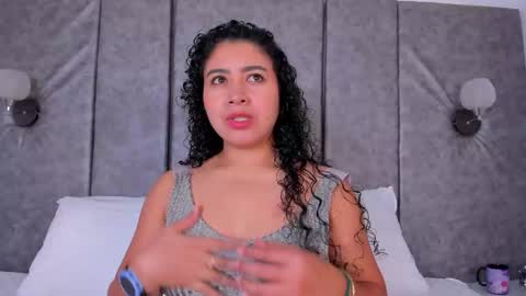 Snapshot of thara_webstter chatting on March 19, 2026, 11:14 am thara webstter online show from March 19, 2026, 11:14 am