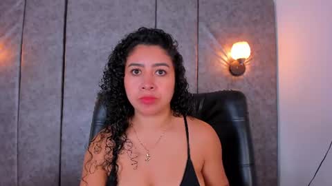 Snapshot of thara_webstter chatting on July 11, 2026, 11:46 am thara webstter online show from July 11, 2026, 11:46 am