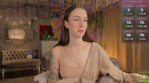 Your Eva online show from December 13, 2024, 4:33 am