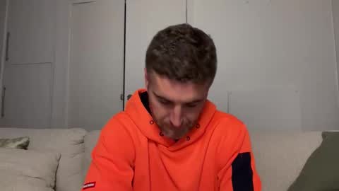 thataustralianguy11 online show from May 26, 2026, 9:27 am