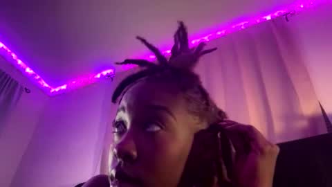 Snapshot of thatflcouplee chatting on April 13, 2026, 4:29 am thatflcouplee online show from April 13, 2026, 4:29 am