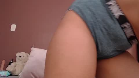 THAYSSA ROSS online show from January 10, 2025, 8:04 pm