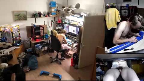 Michal online show from November 8, 2025, 9:02 pm