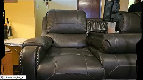 Snapshot of the_alpha_dog_xxx chatting on February 13, 2026, 5:53 pm the_alpha_dog_xxx online show from February 13, 2026, 5:53 pm