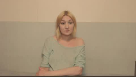 Snapshot of the_basic_instinctt chatting on April 3, 2026, 11:03 pm Eva online show from April 3, 2026, 11:03 pm