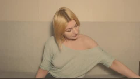 Snapshot of the_basic_instinctt chatting on April 11, 2026, 10:47 pm Eva online show from April 11, 2026, 10:47 pm