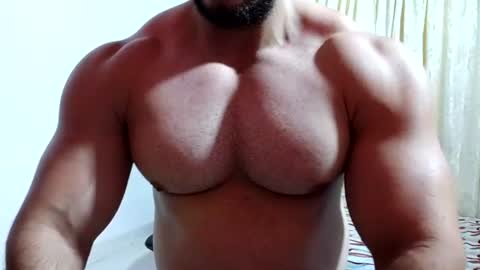 Snapshot of the_beastmuscle chatting on June 30, 2026, 8:21 pm beast online show from June 30, 2026, 8:21 pm