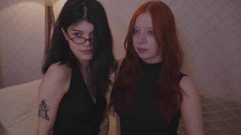 Snapshot of the_cure___ chatting on September 30, 2025, 8:25 pm EllaLyn online show from September 30, 2025, 8:25 pm