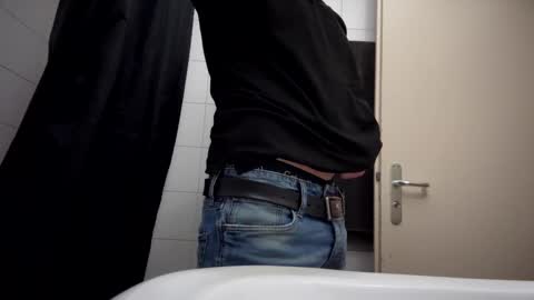 the_delicious_19 online show from February 21, 2025, 4:07 am