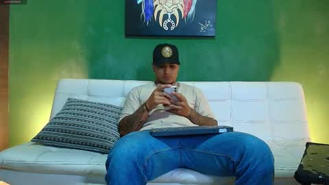 Snapshot of the_golden_boys chatting on November 30, 2025, 1:04 pm SCOTT THEO KAMERON GENDERSON online show from November 30, 2025, 1:04 pm