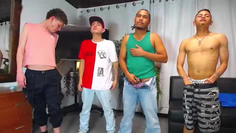 Snapshot of the_goodfellas chatting on November 17, 2025, 8:14 pm the goodfellas online show from November 17, 2025, 8:14 pm