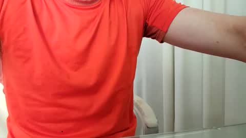 Snapshot of the_hard_baguette chatting on February 23, 2026, 10:01 am La Baguette dure online show from February 23, 2026, 10:01 am