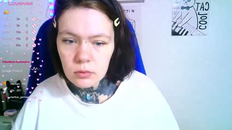 the_ice_owl online show from November 6, 2025, 4:57 am