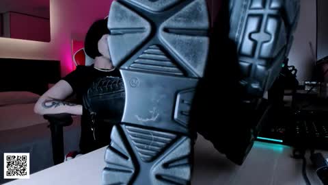 Snapshot of the_inamorata chatting on December 1, 2025, 9:09 pm Goddess Misha online show from December 1, 2025, 9:09 pm