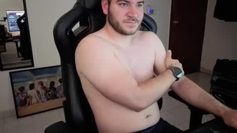 Snapshot of the_king74 chatting on September 22, 2025, 1:13 pm the_king74 online show from September 22, 2025, 1:13 pm