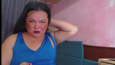 Snapshot of the_ladyboy_nextdoor69 chatting on May 6, 2026, 6:24 pm the_ladyboy_nextdoor69 online show from May 6, 2026, 6:24 pm