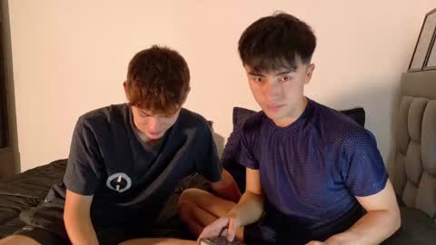 the_lionss online show from April 29, 2026, 9:43 pm