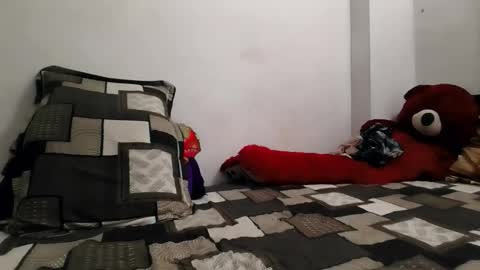 Suzan Sexy online show from September 17, 2025, 5:31 am