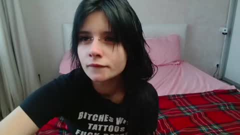the_slutty_fox online show from July 8, 2026, 9:03 am