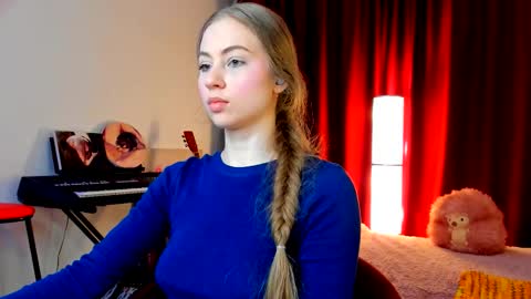 Snapshot of the_steel_magnolia_ chatting on March 9, 2026, 3:54 am Ally STREAMING ON TWITCH NOW Check my Twitter for updates online show from March 9, 2026, 3:54 am