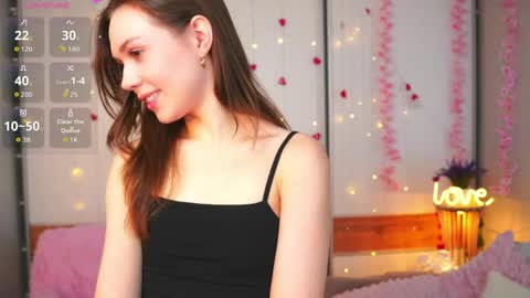 My name is Cynthia and Im very happy to see you in my sweet room  online show from April 25, 2026, 3:20 am