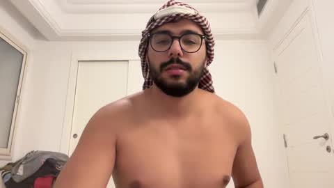thearabboy98 online show from January 14, 2025, 6:49 pm