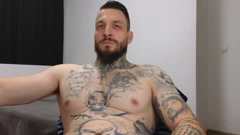 Snapshot of thebestmuscles chatting on December 7, 2024, 10:01 am John online show from December 7, 2024, 10:01 am