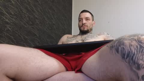 Snapshot of thebestmuscles chatting on January 12, 2025, 7:42 pm John online show from January 12, 2025, 7:42 pm