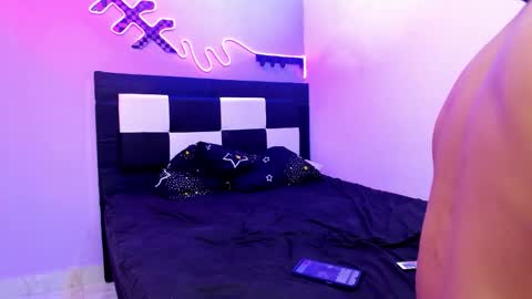 Snapshot of thebigdanni chatting on November 25, 2025, 2:44 am DEAN AND MARY online show from November 25, 2025, 2:44 am