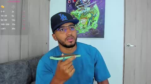 Snapshot of theblack_frank chatting on February 26, 2025, 12:03 pm theblack_frank online show from February 26, 2025, 12:03 pm