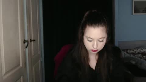 raissa online show from April 17, 2026, 3:59 pm