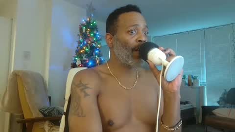 Snapshot of theblacklordmaster chatting on December 9, 2024, 5:08 pm theblacklordmaster online show from December 9, 2024, 5:08 pm