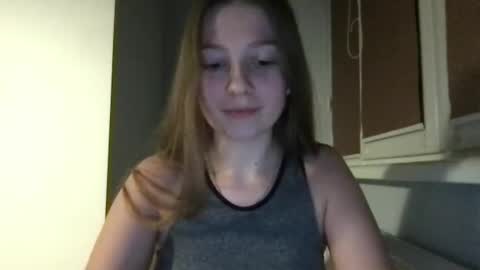 Snapshot of thecrystal chatting on January 31, 2025, 4:06 pm Crystal online show from January 31, 2025, 4:06 pm