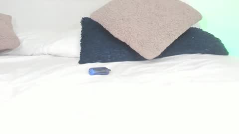 Snapshot of thedol1 chatting on January 3, 2025, 8:10 am Thedol1 online show from January 3, 2025, 8:10 am