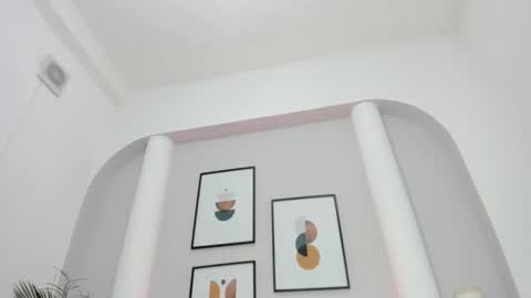 Snapshot of thedol1 chatting on December 15, 2025, 4:55 pm Thedol1 online show from December 15, 2025, 4:55 pm