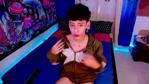 Snapshot of thedoll_ethan chatting on May 20, 2026, 2:56 pm ethan online show from May 20, 2026, 2:56 pm