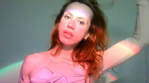 Yolanda online show from February 7, 2025, 7:38 pm