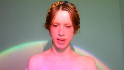 Yolanda online show from February 13, 2025, 7:21 pm