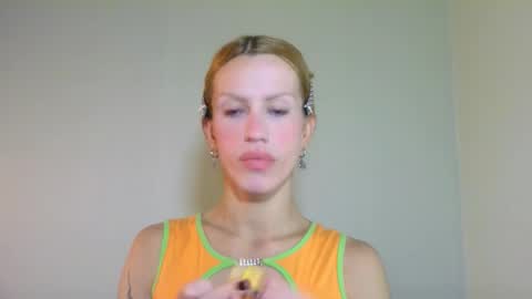 Yolanda online show from October 11, 2025, 7:12 pm