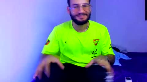 thedragonboyxxx online show from February 9, 2026, 4:16 am