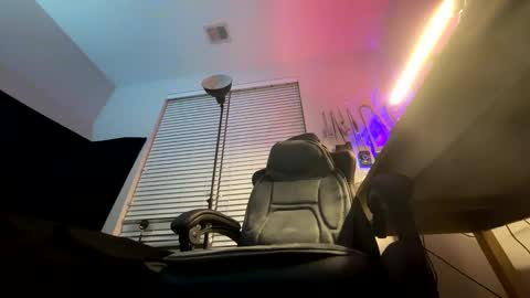 Snapshot of theekingcapo chatting on December 30, 2024, 11:17 pm king capo thee online show from December 30, 2024, 11:17 pm