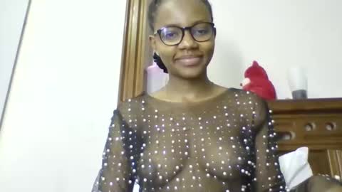 theequinn online show from October 25, 2025, 5:48 am