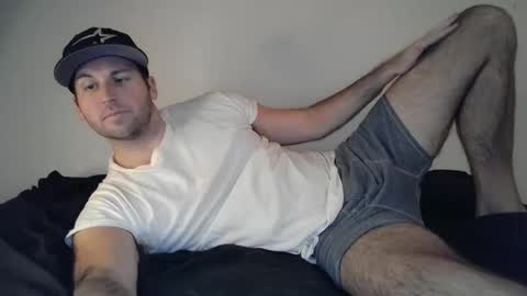 Snapshot of theetwohander chatting on November 14, 2025, 4:00 am Theetwohander online show from November 14, 2025, 4:00 am